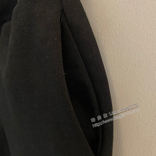 Ami專櫃2023SS新款愛心刺繡五分短褲 男女同款 tzy2667